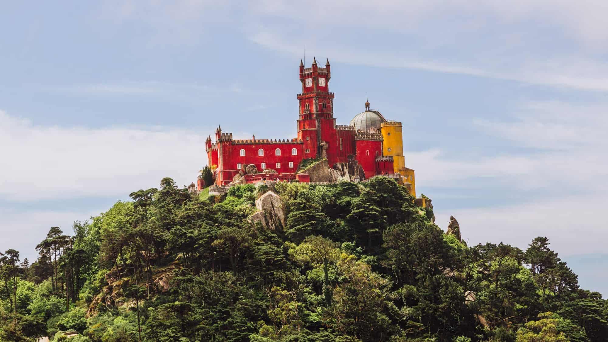 Lissabon nach Sintra: Transport-Guide mit Fokus auf Logistik und Komfort