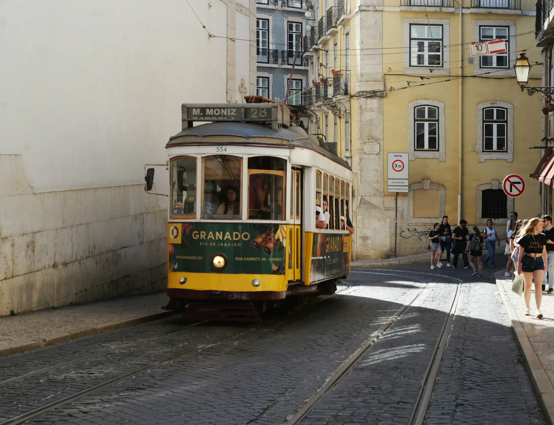 The Essence of Lisbon: The Definitive Tour (8h) 3